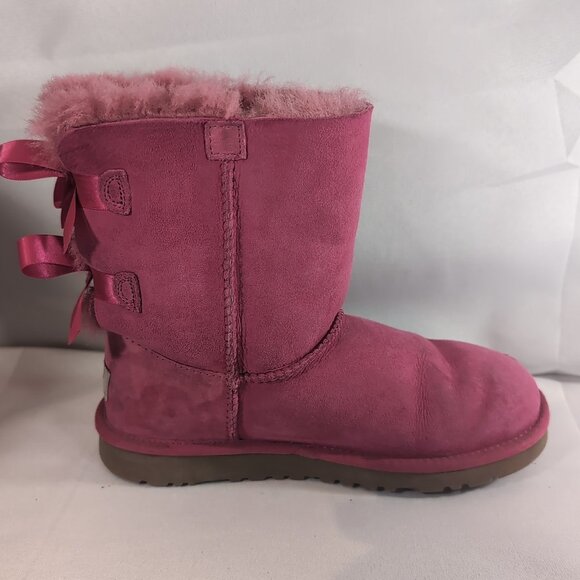UGG Australia 3280 Boots Cerise Pink Bailey Bow US Women's 5 Mid Calf Sheepskin - Picture 14 of 16